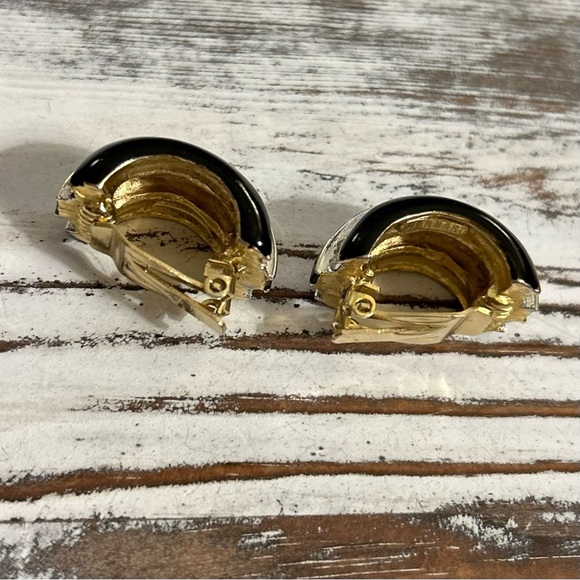 Donald Stannard VTG Black Gold Half Hoop Earrings Clip On Enamel Rhinestone - Picture 4 of 12